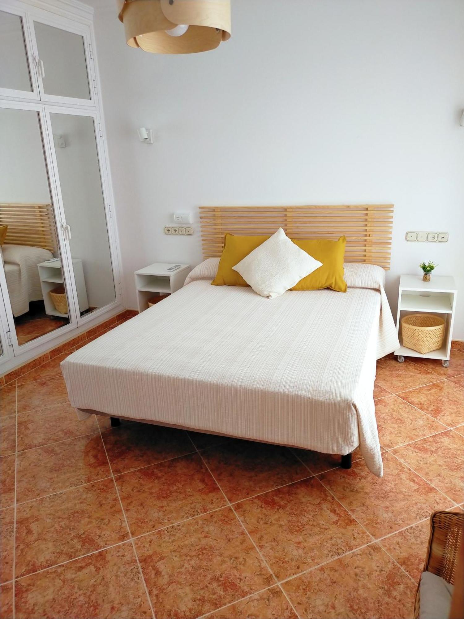 Апартаменти Casa Playa, Terraza Y Garaje Нерха Екстер'єр фото